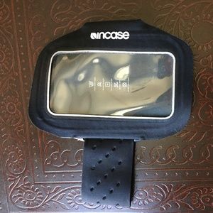 Incase Arm Band for Phone